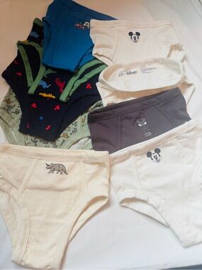 Gap Disney Kids Briefs Bundle - White, Blue, Green, Gray & Black 9pcs 4/5
